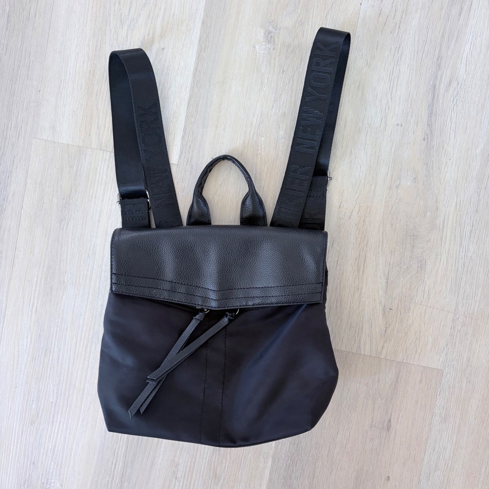 Botkier New York Black Mini Trigger Backpack‎ Bag Handbag Travel Zippers.